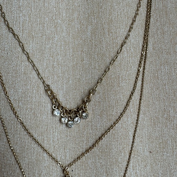 Gold Layered Necklace Set - Picture 3 of 8